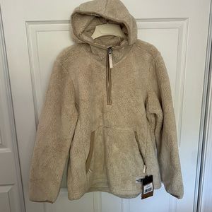 North Face Teddy Pullover